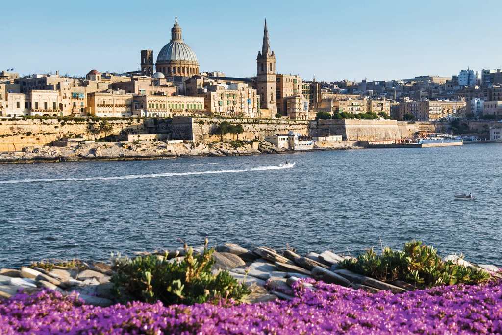 Валетта Мальта. Валетта столица. Средиземное море Мальта. Valletta Waterfront Валлетта.